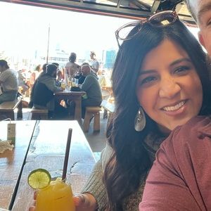 Meet your Posher, Andrea